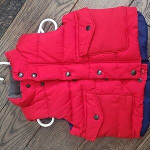 GAP PrimallKids Bright Red Puffer Vest